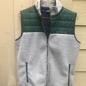 Vineyard Vines ‘Sherpa’ Vest